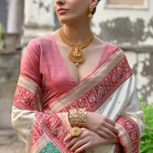 Banarasi Saree in Cream