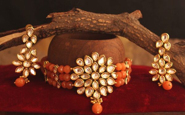 Elegant Kundan Jewellery Set with Coral Beads – A Timeless Heritage Piece