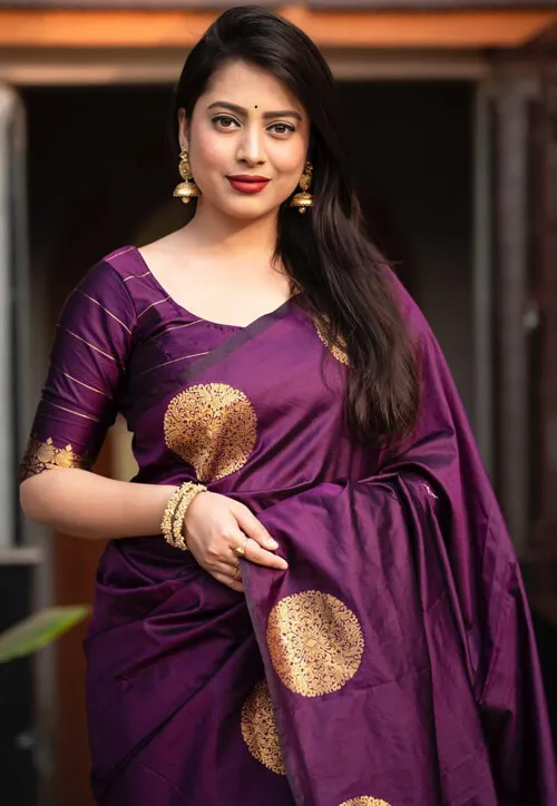 Woven Art Silk Saree in Violet - Image 2